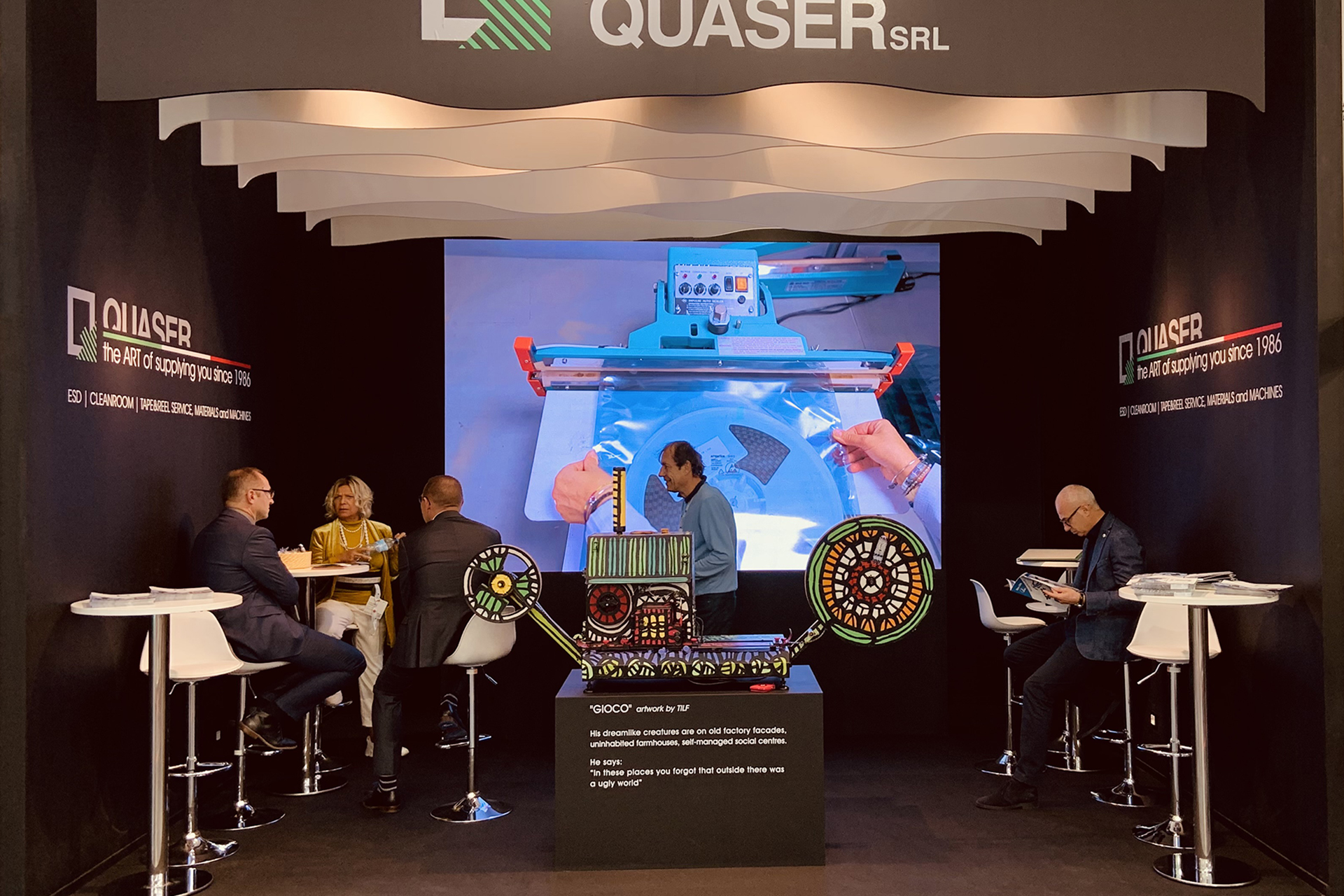 foto stand quaser